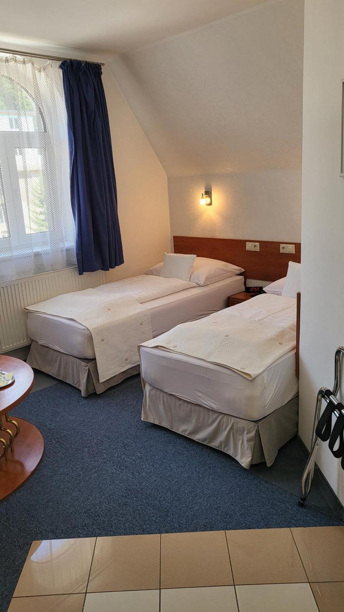 Hotel Margit Trencianske Teplice Exterior photo